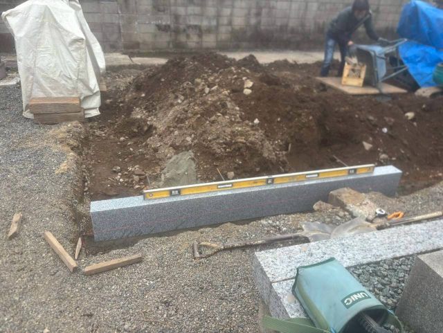 桑名市佛眼院　永代供養墓工事　㉑基礎石設置工事